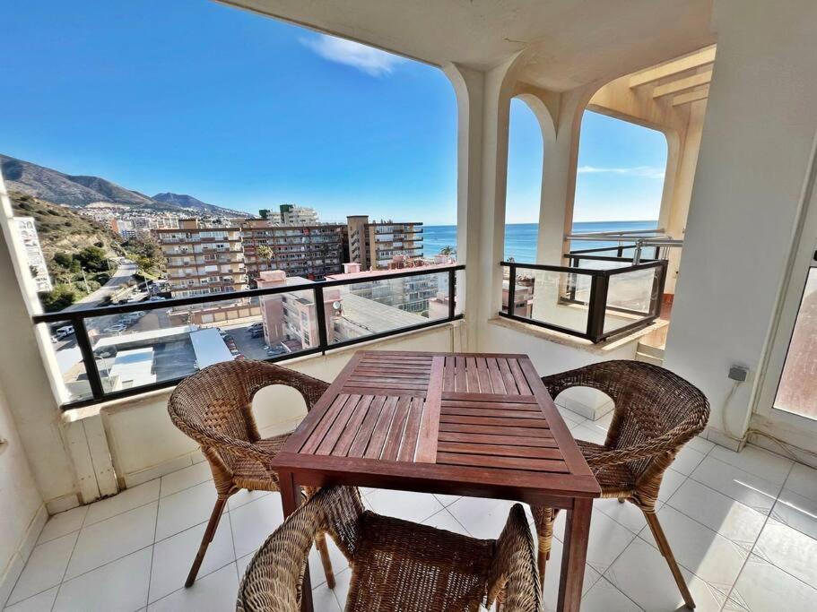 Bonito Atico En Primera Linea De Playa Con Piscina Fuengirola Extérieur photo