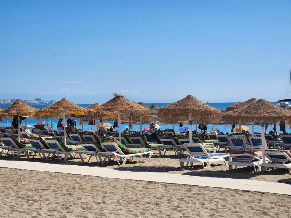 Bonito Atico En Primera Linea De Playa Con Piscina Fuengirola Extérieur photo